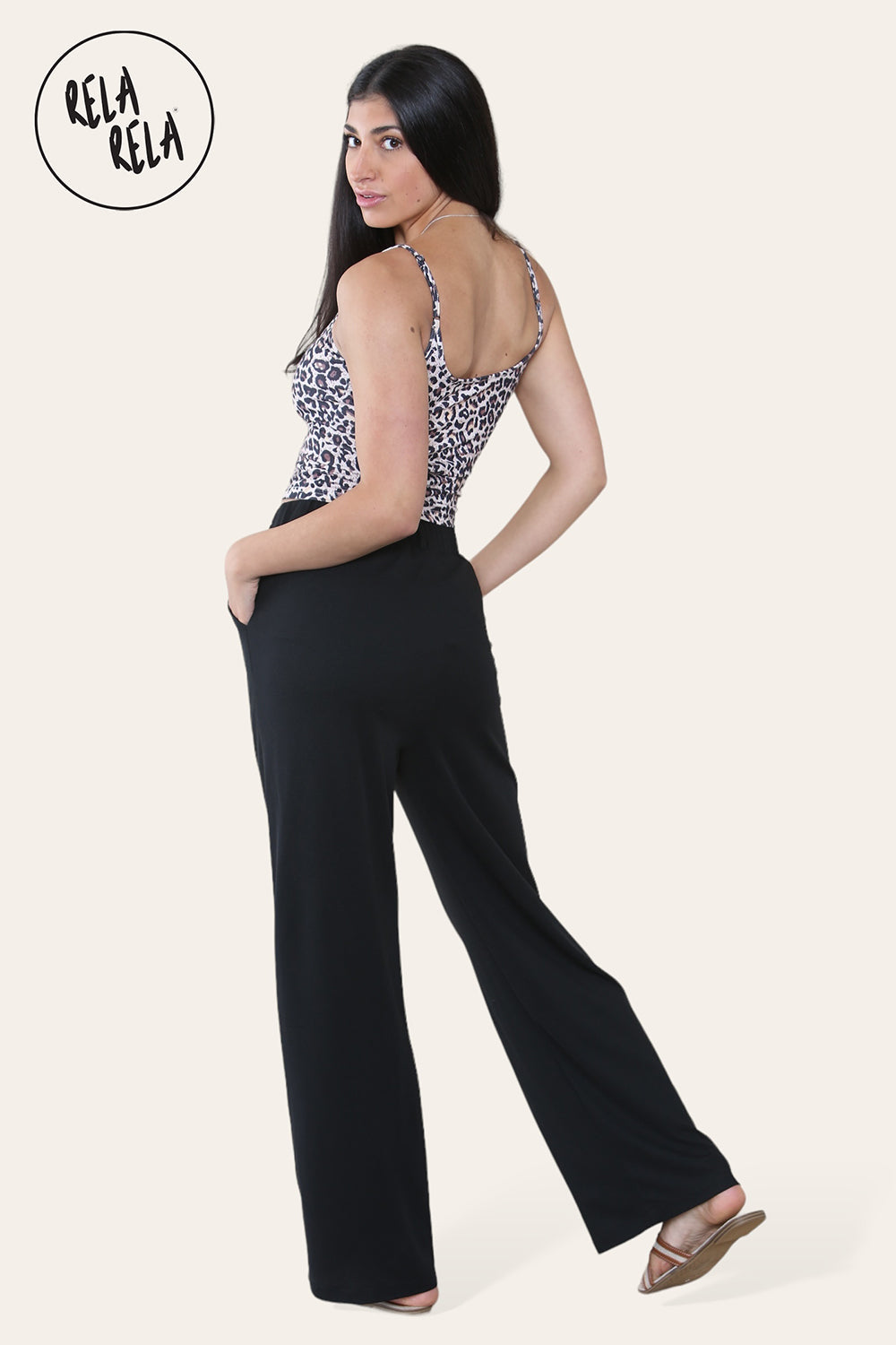 High Waisted Plicated Side Pocket Wide Leg Work Pants in Black side