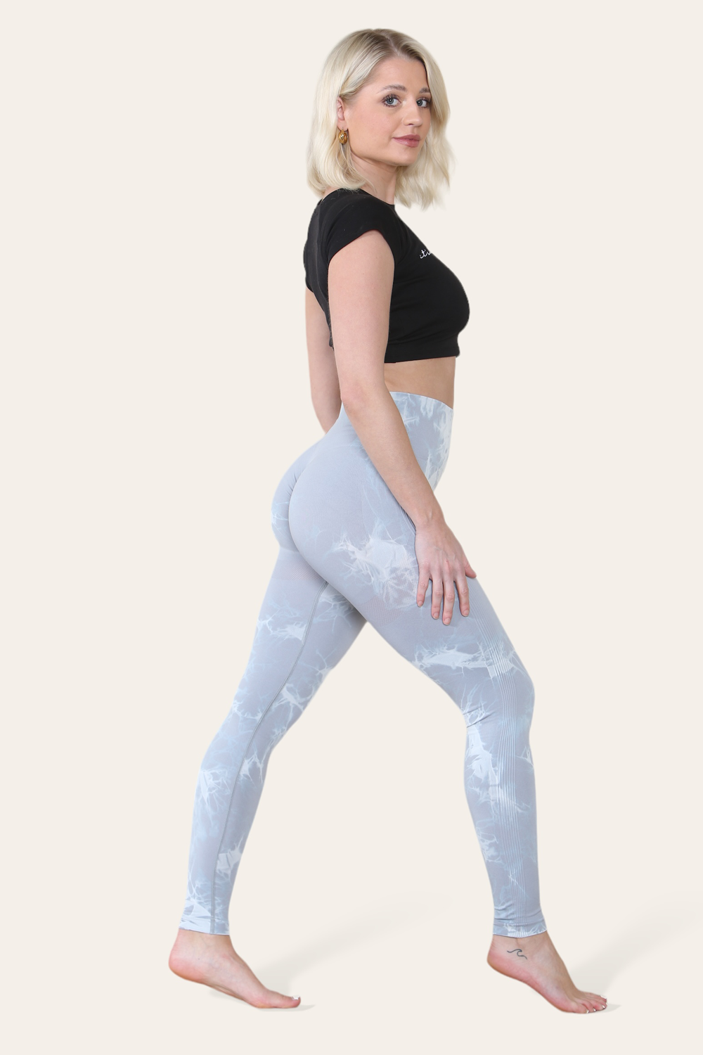 Marble Tie Dye High Waisted Scrunch Bum Leggings in Grey side